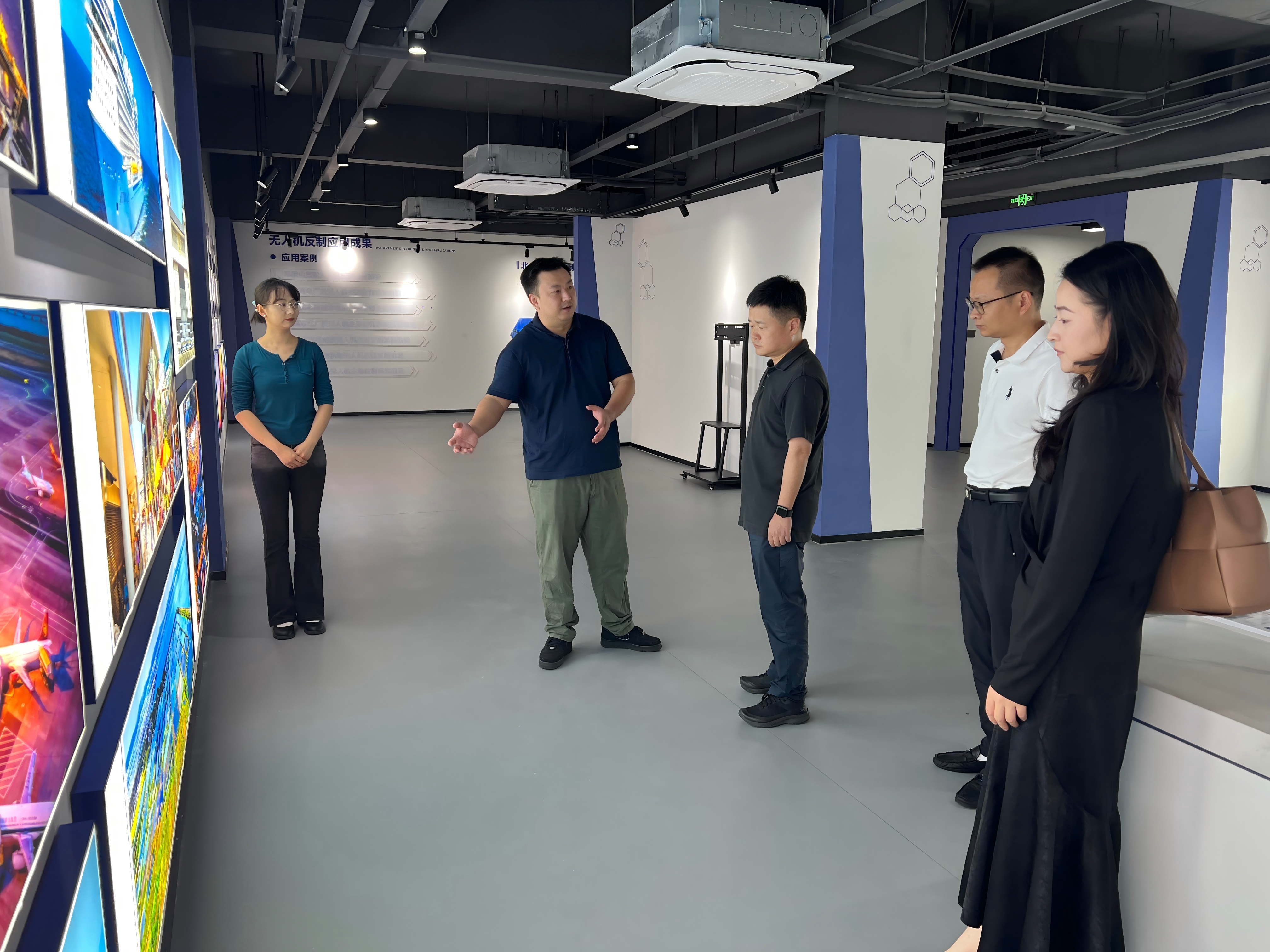 f71b3343e4ca5488ead05a7a4f5b6f25(1).jpg f71b3343e4ca5488ead05a7a4f5b6f25(1).jpg